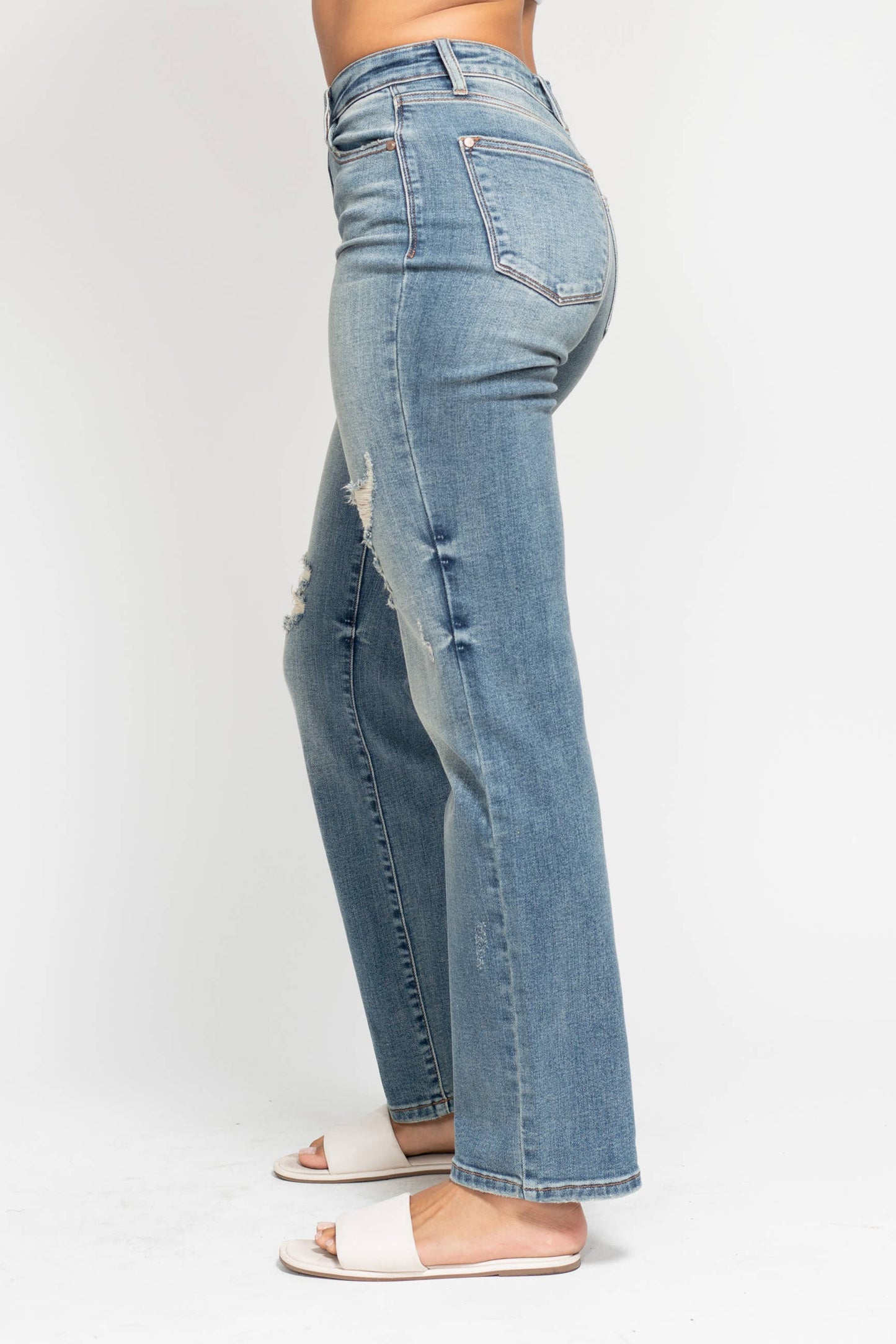 Judy Blue Jeans - High Waisted Dad Straight Jean