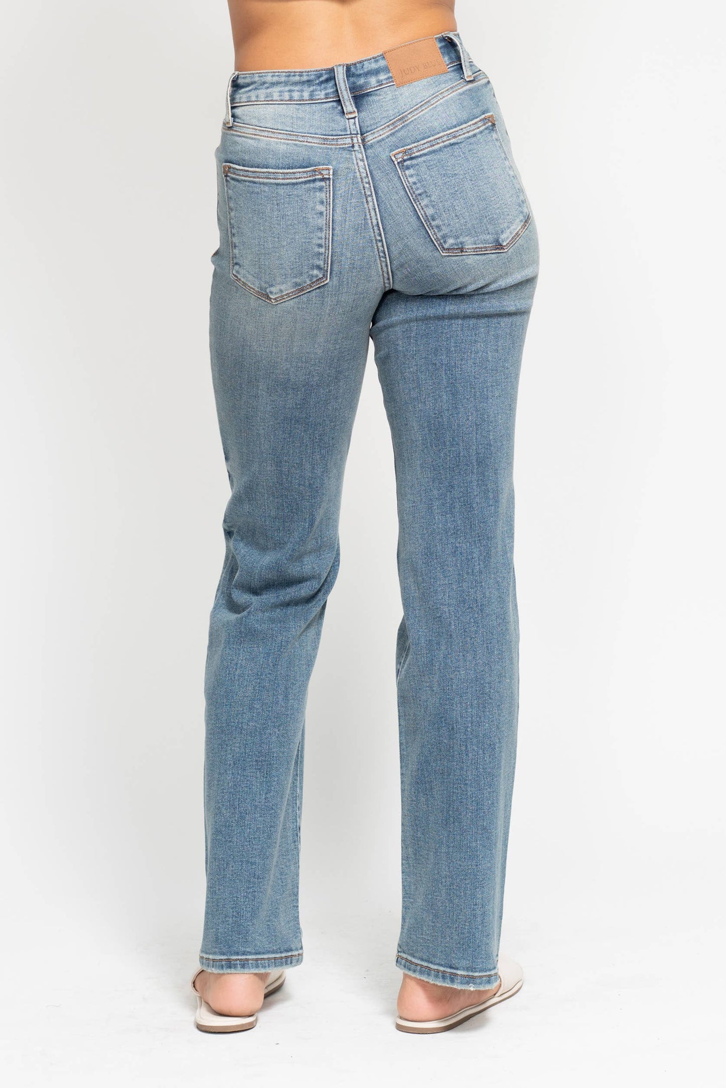 Judy Blue Jeans - High Waisted Dad Straight Jean