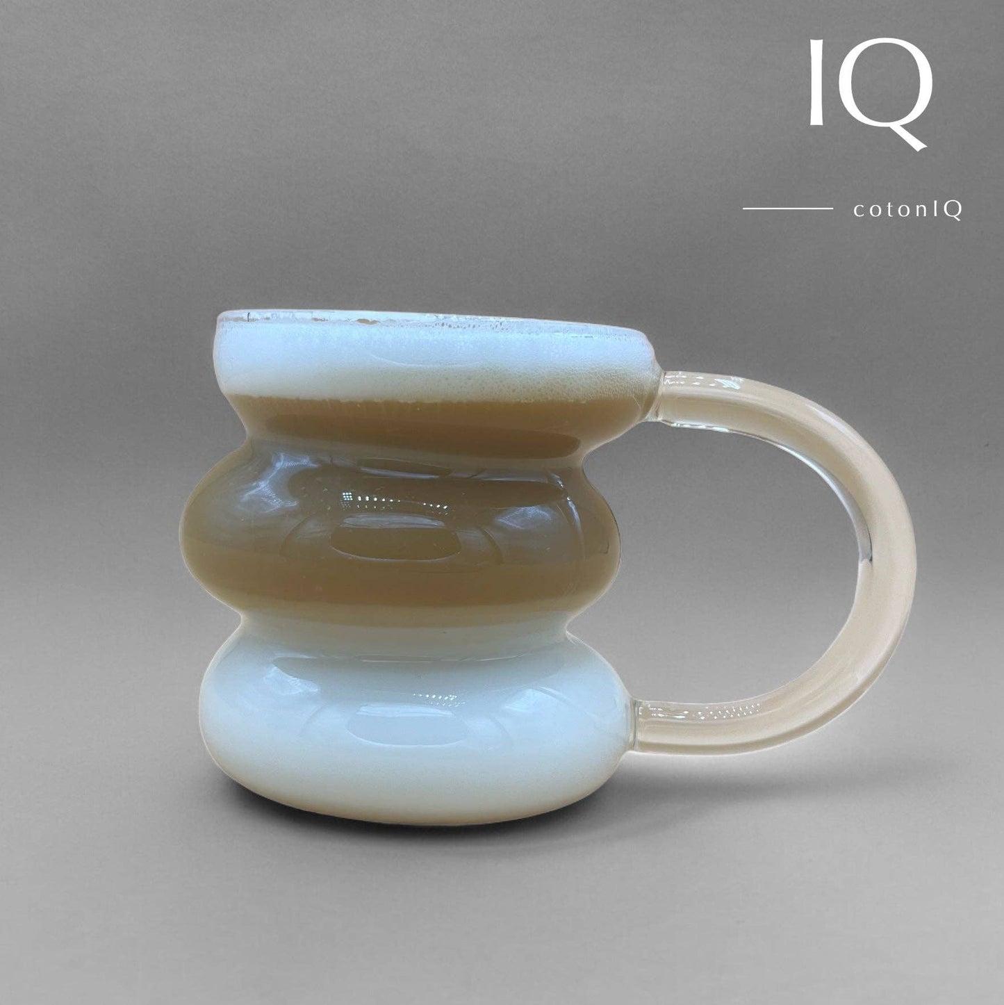 cotonIQ - Designer glass mug with handle for hot and cold drinks – transparent – 450 ml