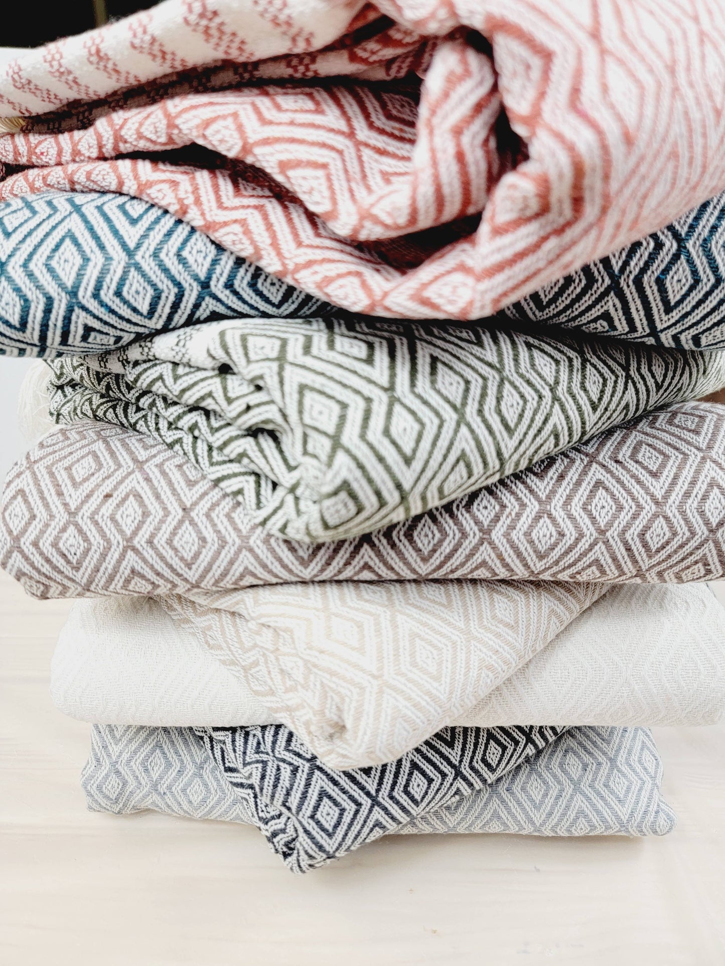 EBRU Home Throw Blankets and Bedspreads, Cotton woven, Hand woven