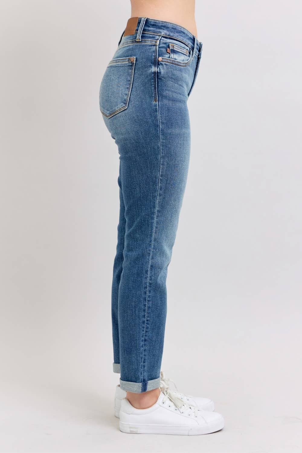 Judy Blue Jeans - Mid Rise Vintage Wash Boyfriend Fit