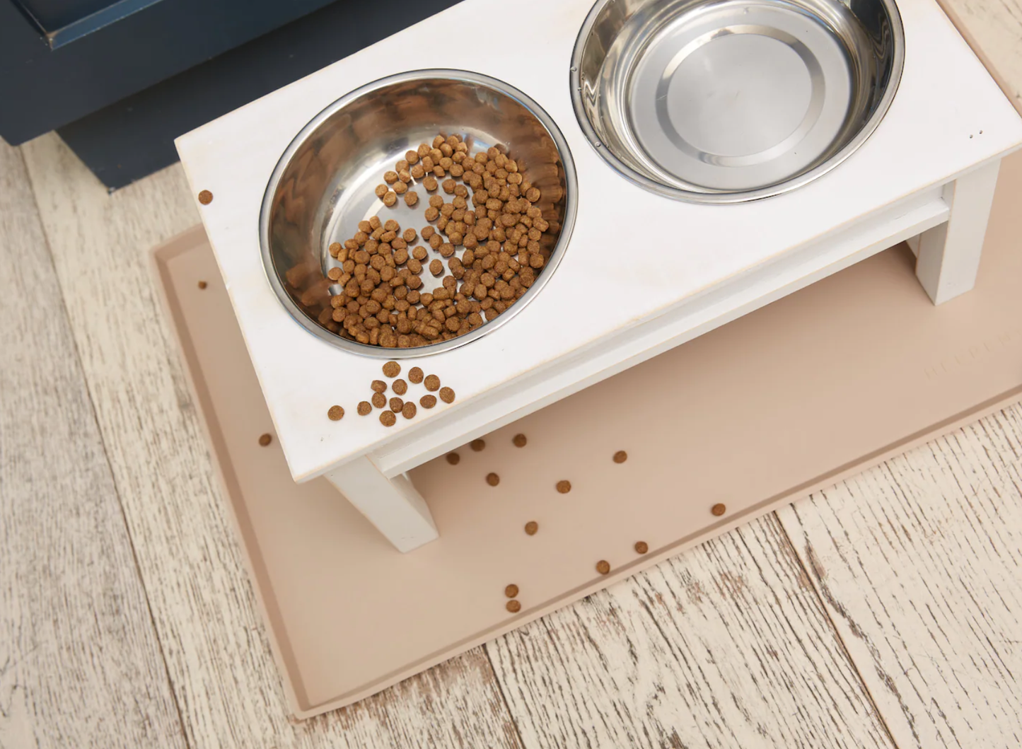 Helpen Pets - Silicone Pet Feeding Mat