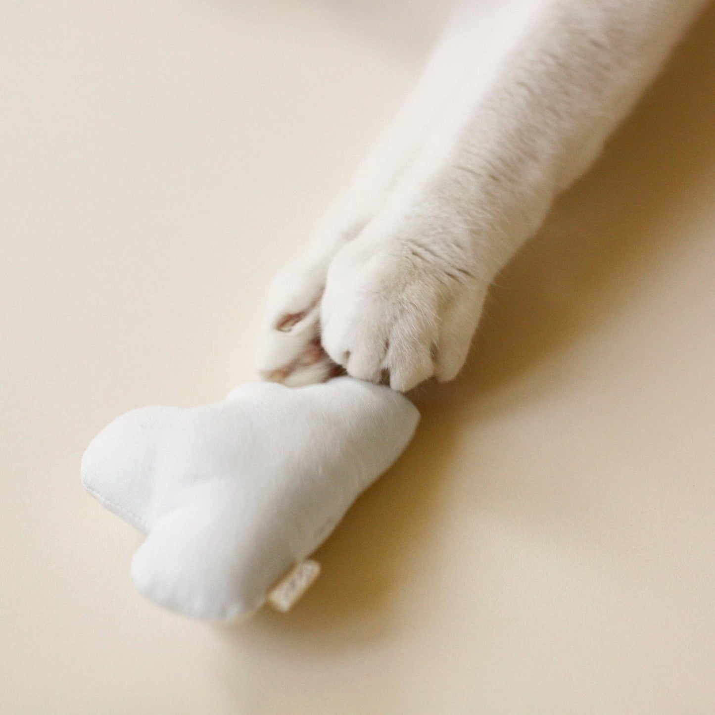 Bloire - Cat Toy Puffy Cloud