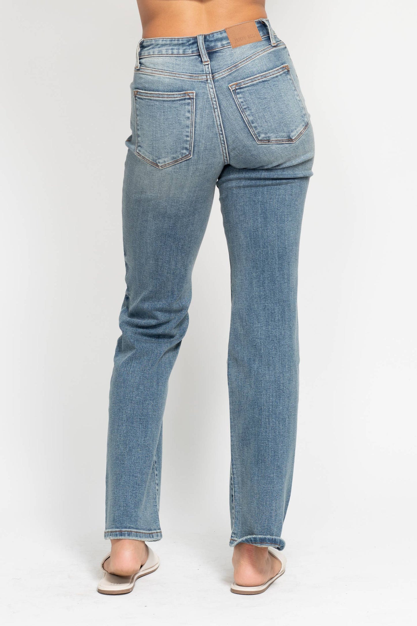 Judy Blue Jeans - High Waisted Dad Straight Jean