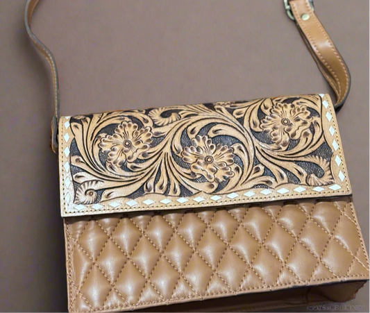 FRINGE & LUXE - Quilt of glamour