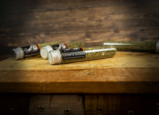 SHADY CAT SOCIAL CLUB - Organic Catnip & Valerian Blend Tube
