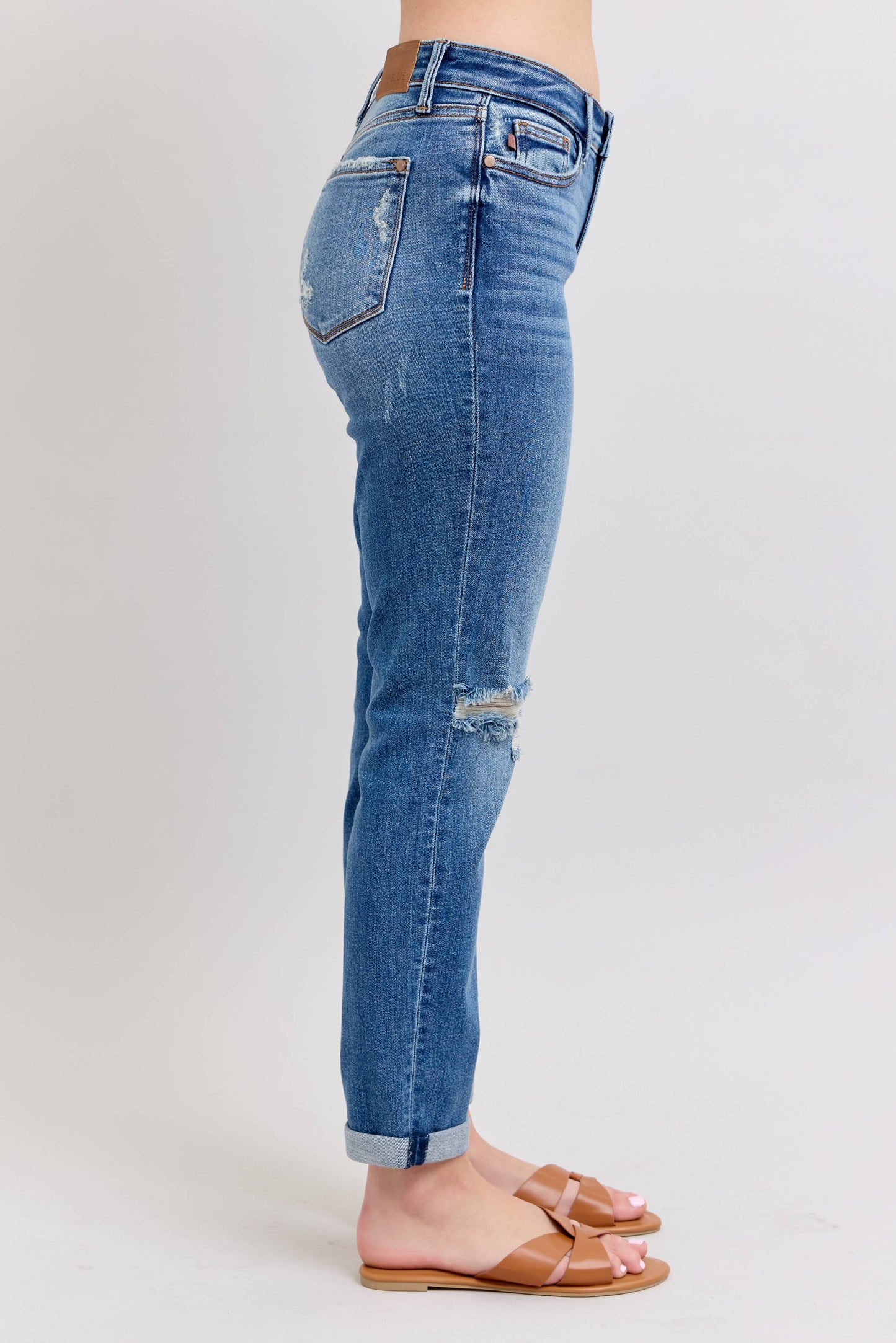 Judy Blue Jeans - Mid Rise Vintage Wash Boyfriend Fit W/ Distressed