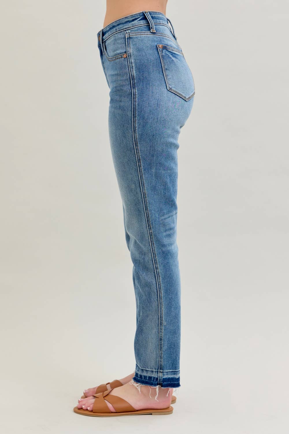 Judy Blue Jeans - MR Rigid Magic Release Hem BF