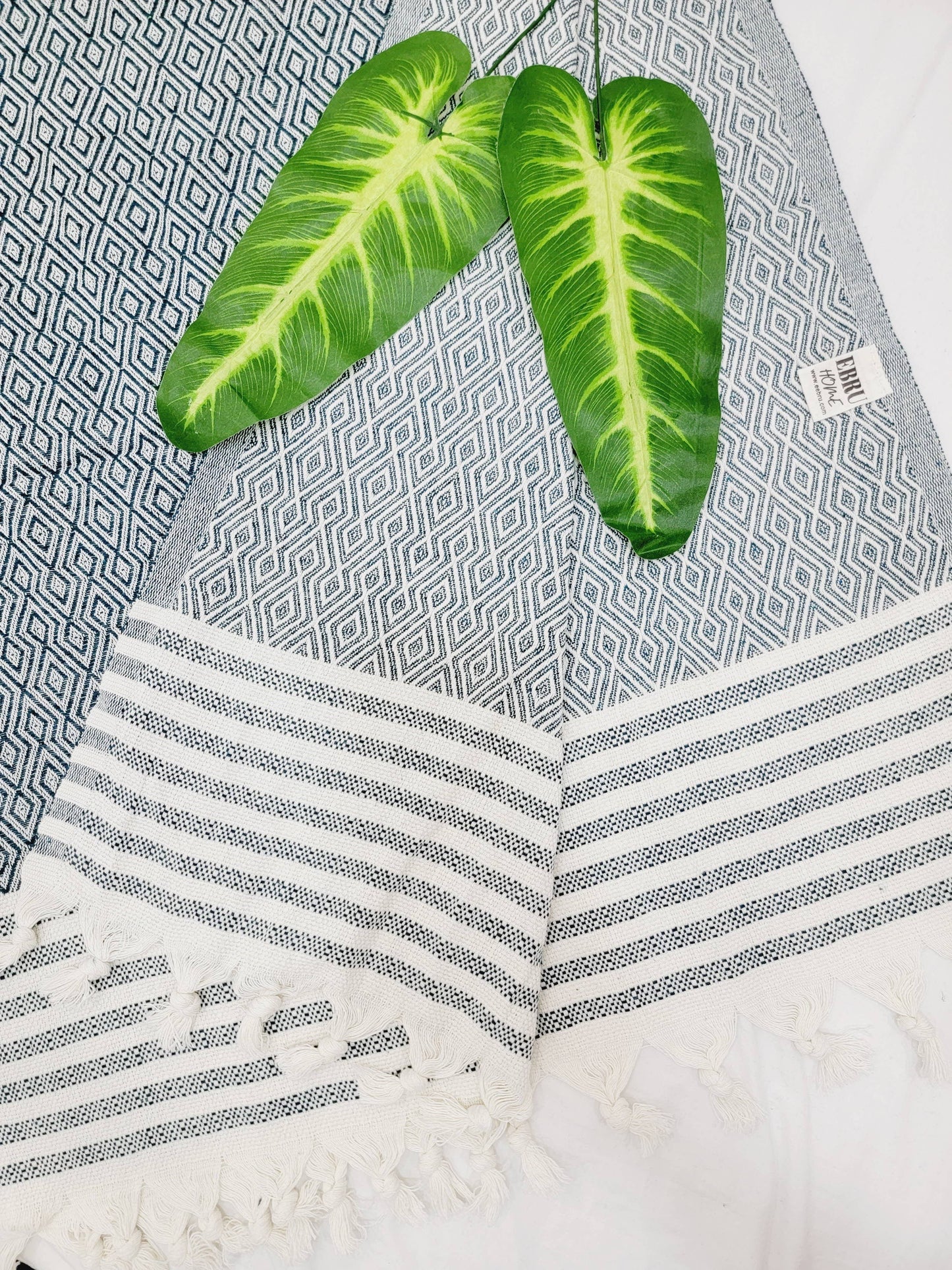 EBRU Home Throw Blankets and Bedspreads, Cotton woven, Hand woven