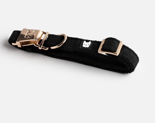 Skip to product information
Aquafleece Dog Collar - Black - Silver Paw
Aquafleece Dog Collar - B